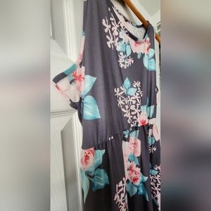 XL Floral Pocket Dress